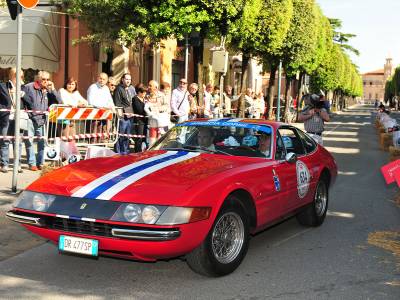 Ferrari Tribute 2012
